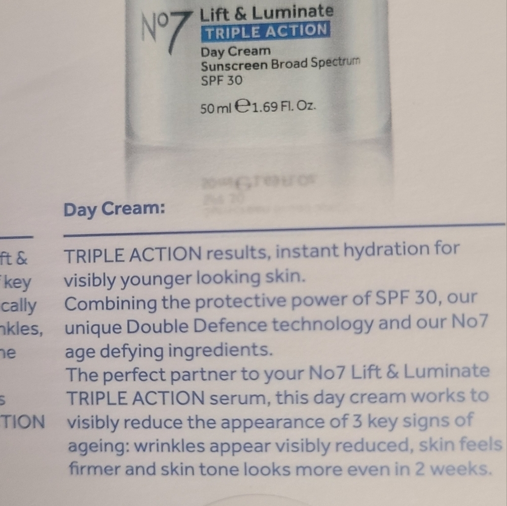 No7 LIFT LUMINATE TRIPLE ACTION ANTI AGING SKINCARE SYSTEM SET hp 5x 🔥🔥🔥🔥 - Picture 6 of 7
